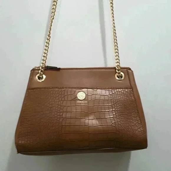 Anne Klein Chain Shoulder Bag - Picture 1 of 4